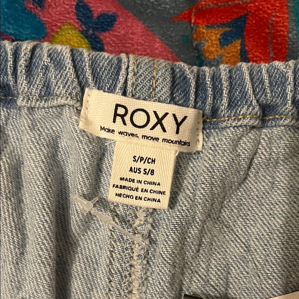 NWT ROXY Cotton Blend Light Blue Summery Jean Shorts with Drawstring Size S - Picture 3 of 12